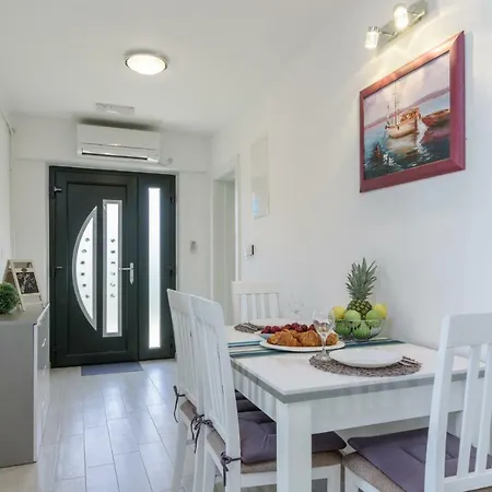 Marina Apartment Trogir